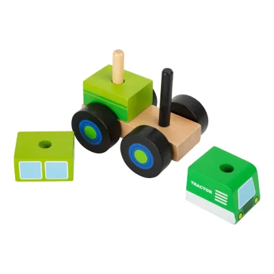 Tractor din blocuri de lemn
