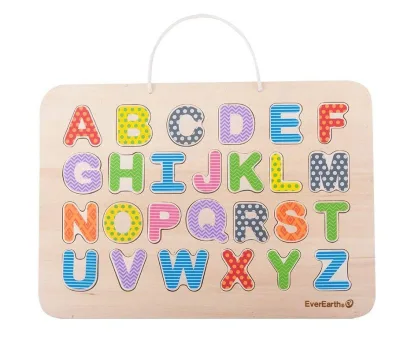 Puzzle cu alfabet magnetic și placă de desenat