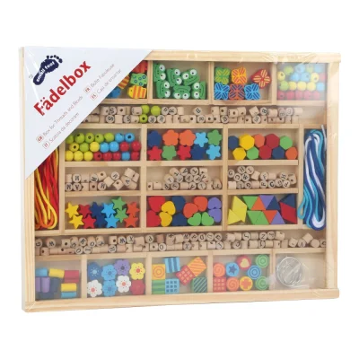 Cutie cu piese pentru construit lănțișoare