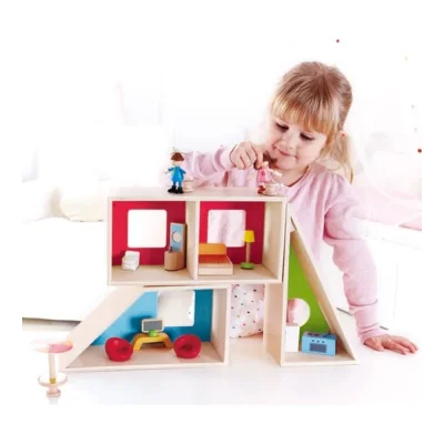 Căsuța din forme geometrice din lemn