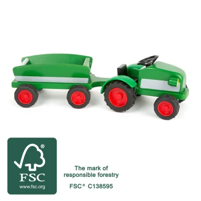 Tractor cu remorcă din lemn